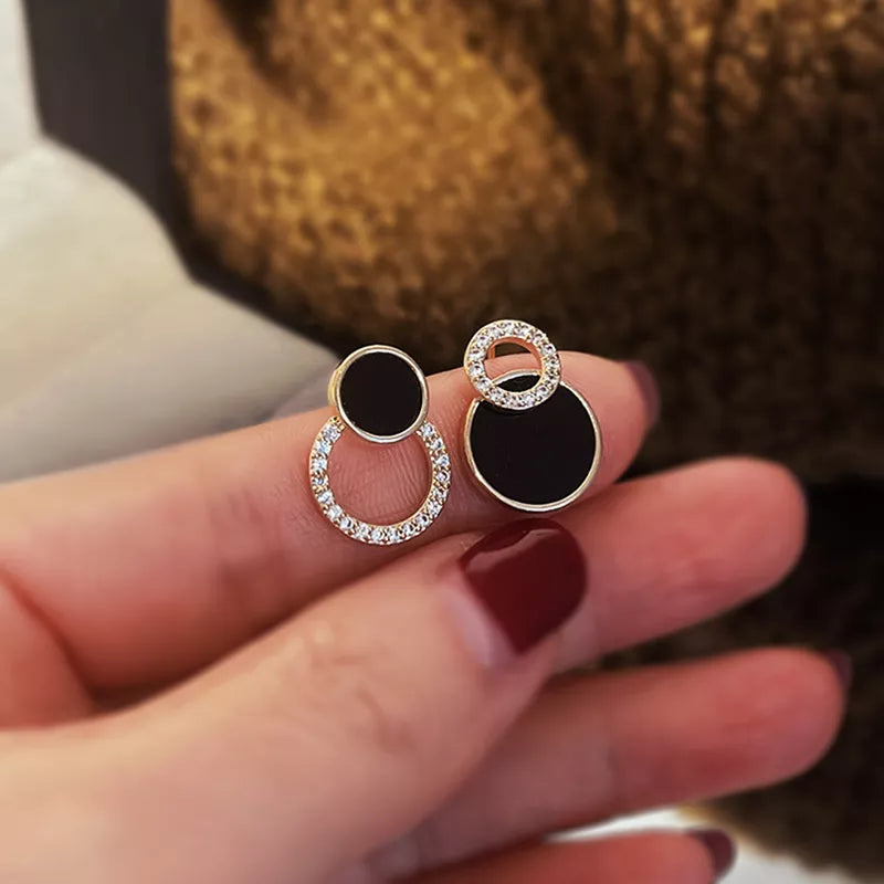 Asymmetrical Round Black Earrings with Rhinestones