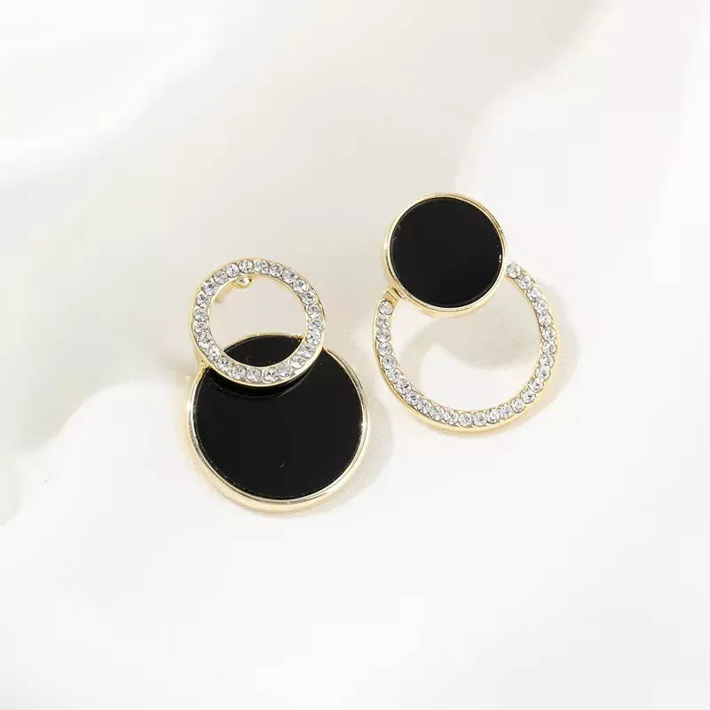 Asymmetrical Round Black Earrings with Rhinestones