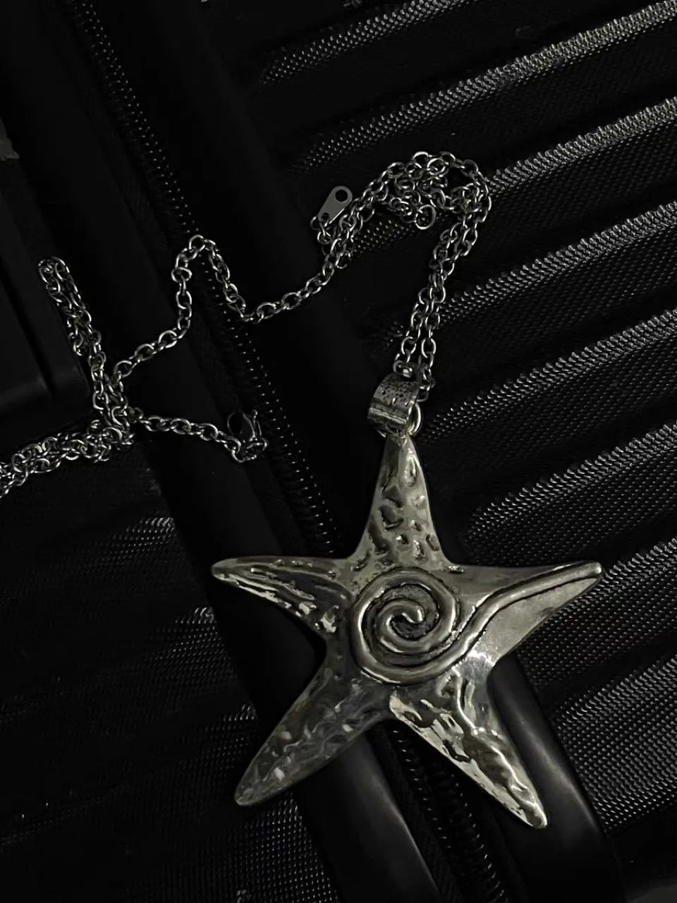 Big Starfish Pendant Necklace