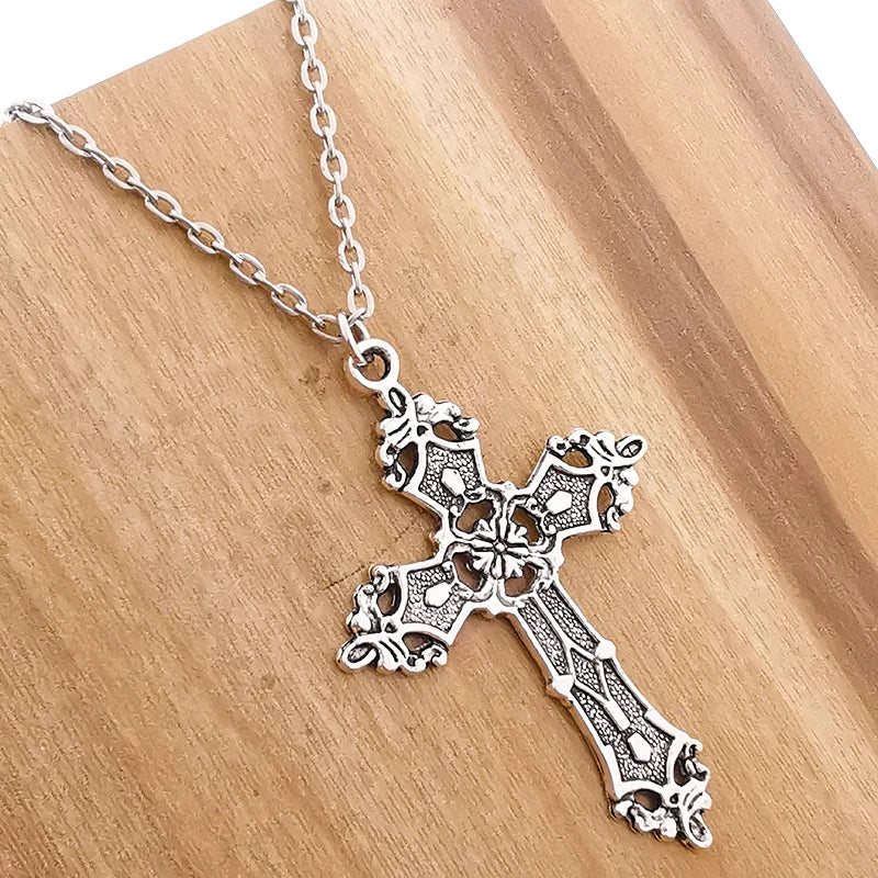 Vintage Look Cross Pendant Necklace