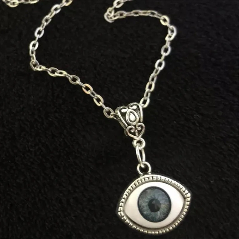 Eye Pendant Necklace