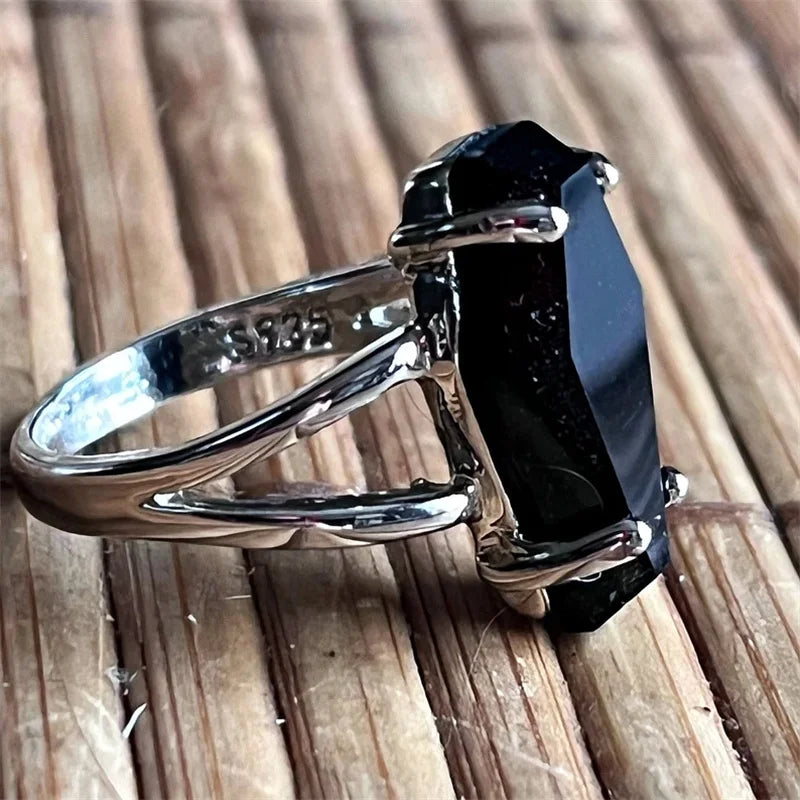 Punk Gothic Black Rhombus Zircon Ring